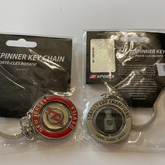 NEW Jersey Devils NHL Key Chain x1 - Picture 1 of 5